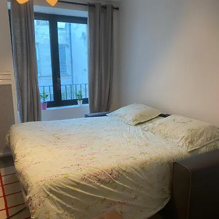 Joli Petit Nid Douillet En Centre Ville La Rochelle  Exterior foto
